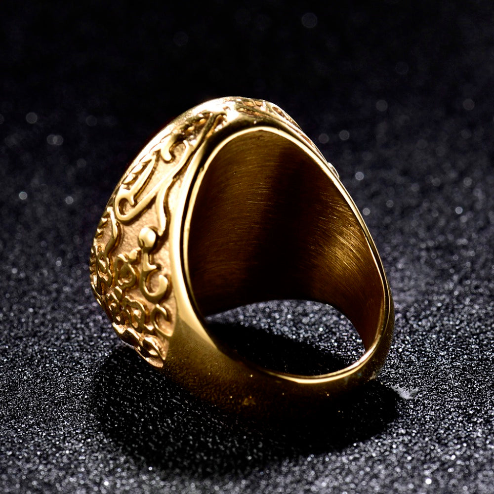 Chic Gothic Casting Ring